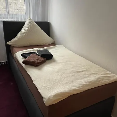 Gastehaus Emily شقة *